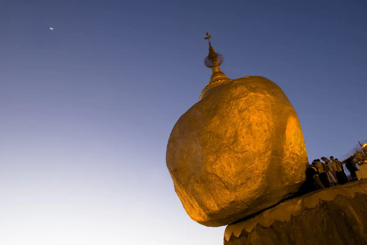 Kyaiktiyo Pagoda (Golden Rock). Mon State, Myanmar