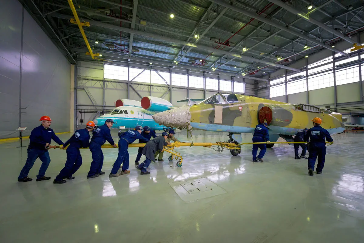Kazakhstan Aviation Industry — компания, которая производит, обслуживает и ремонтирует авиационную технику для ВВС Казахстана