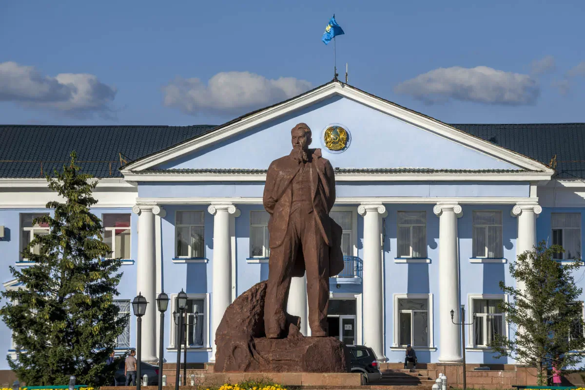The National Nuclear Center facilities are located on the territory of the former Semipalatinsk test site. During the Cold War, nuclear weapons were tested here. Kurchatov, East Kazakhstan