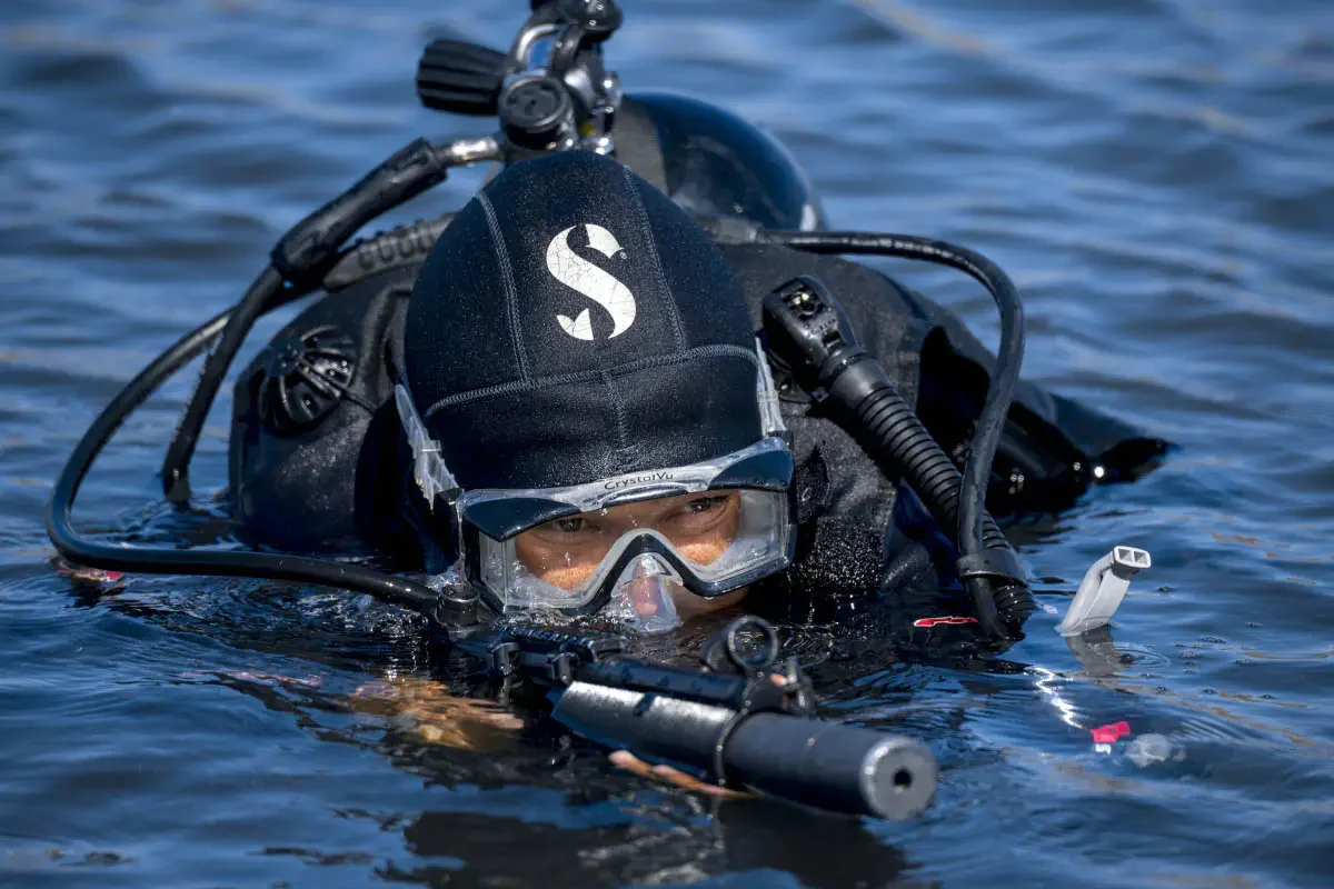 Training of Kazakhstan combat swimmers Search - 2018