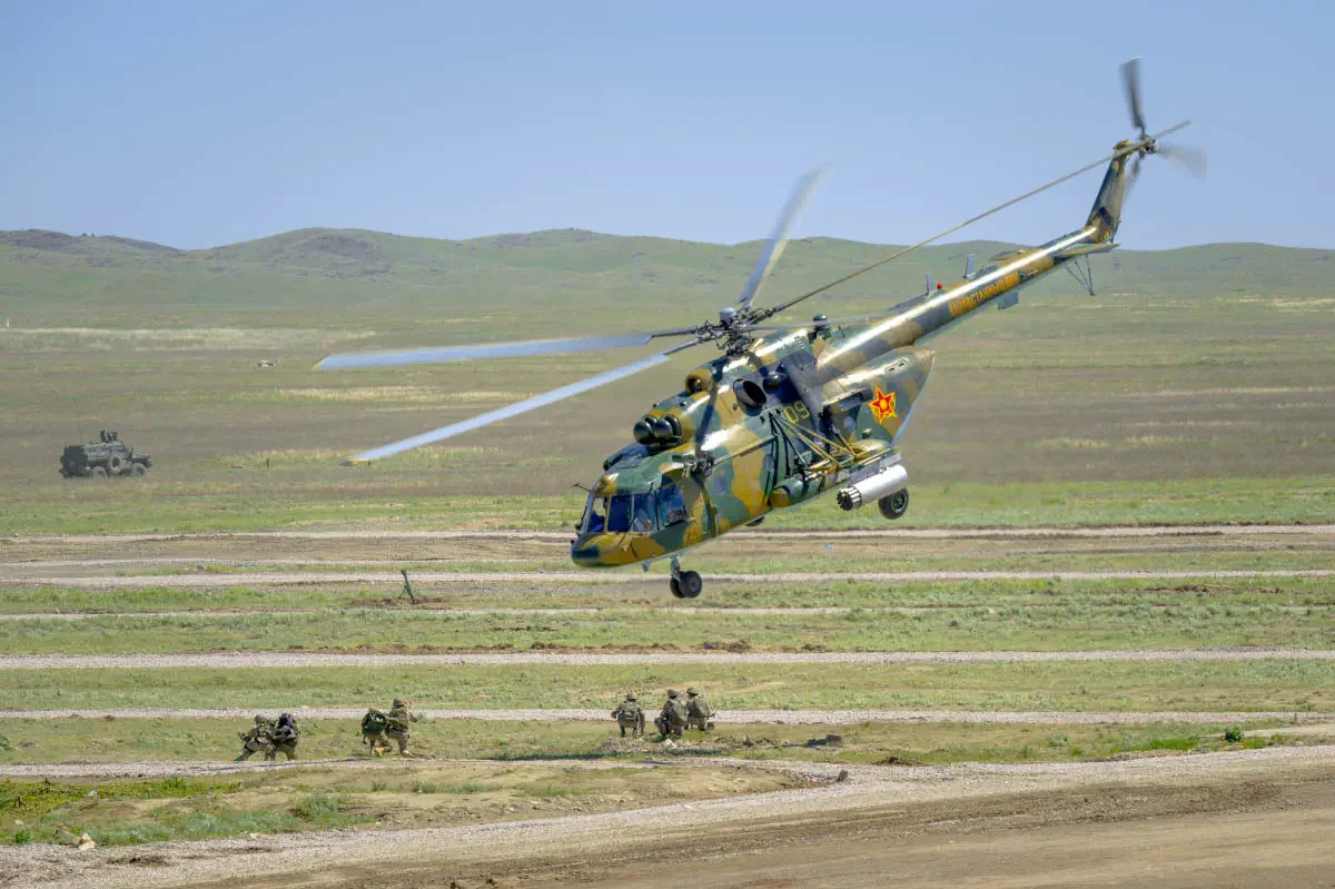 Вооружённые силы Казахстана раз в несколько лет проводят Боевой парад 7 мая, в День защитника Отечества