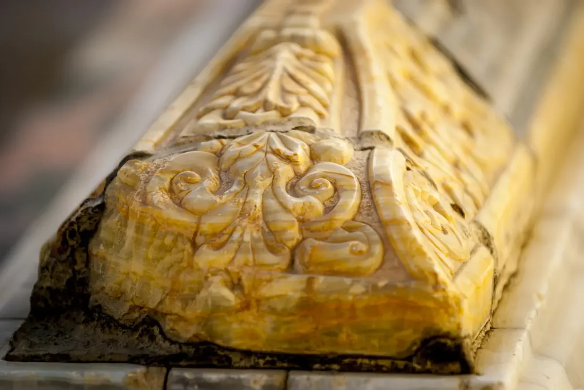 Gravestone Zahir-ud-din Muhammad Babur, Kabul