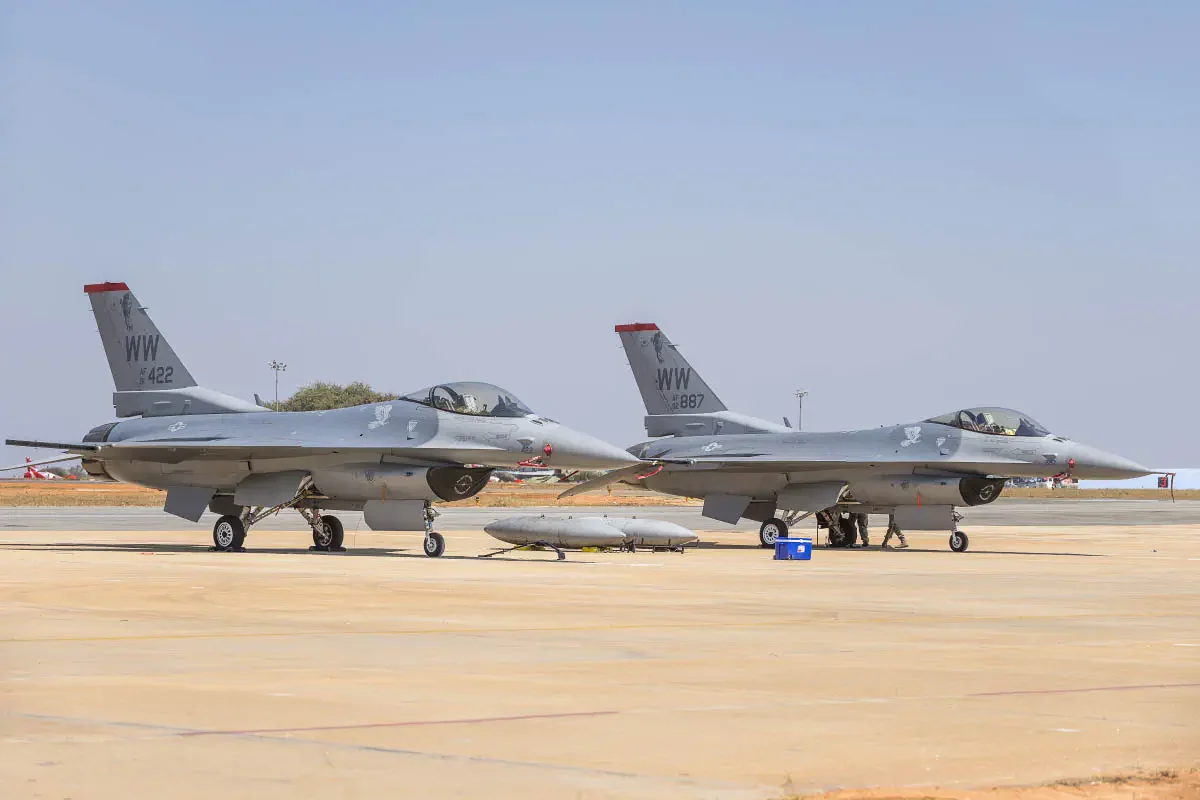 Международный авиасалон Aero India — 2017. Авиабаза Елаханка, Бангалор, Индия