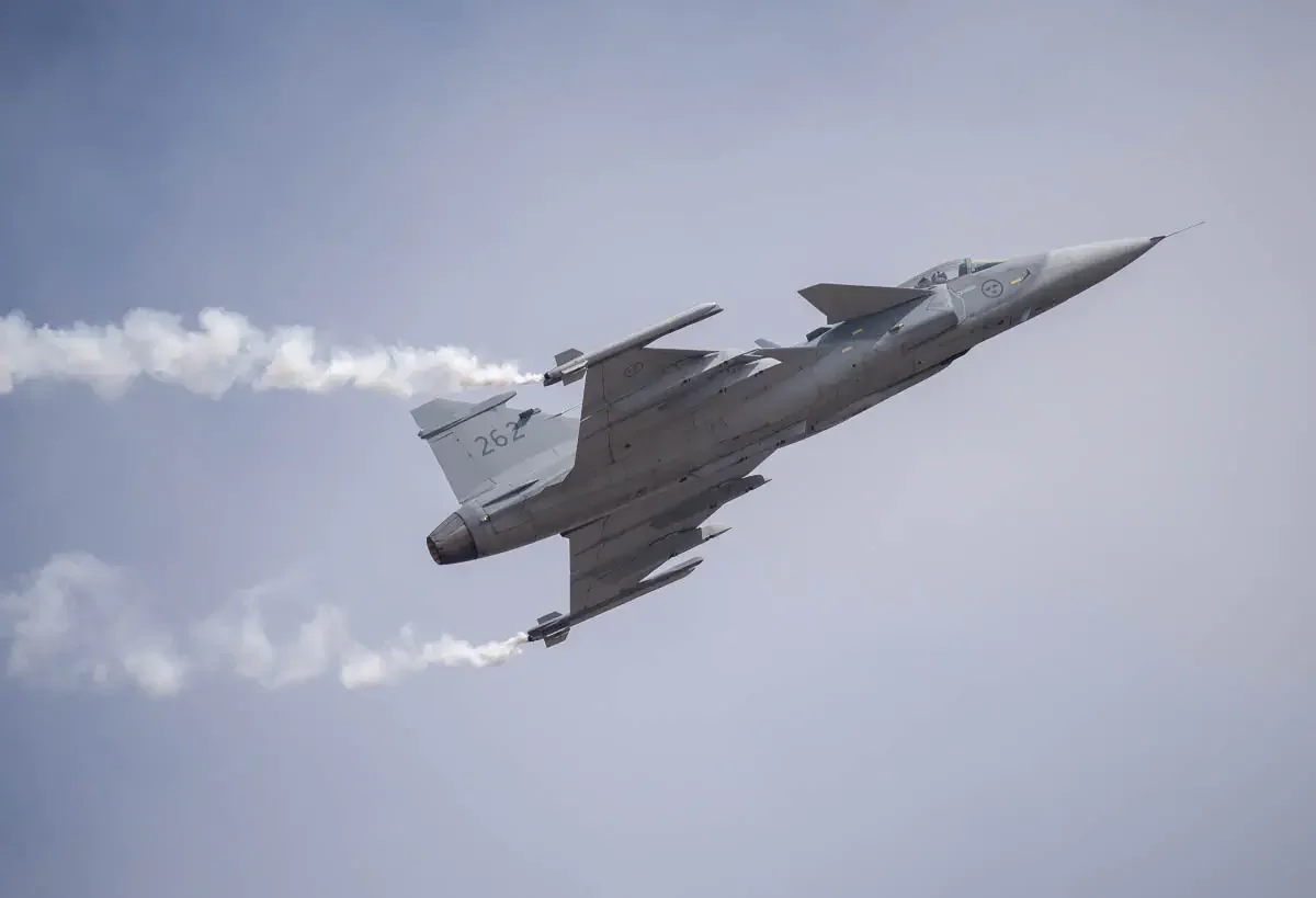 Международный авиасалон Aero India — 2017. Авиабаза Елаханка, Бангалор, Индия