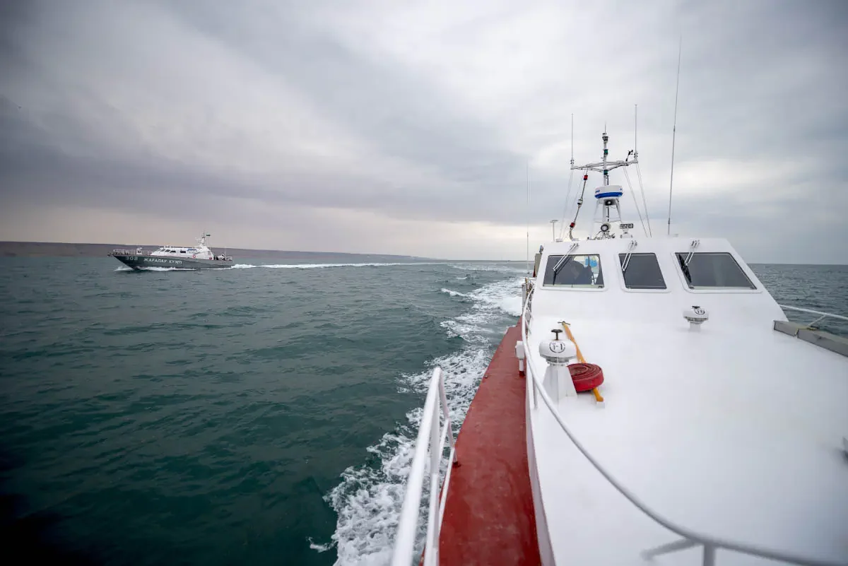 Подразделения береговой охраны Казахстана охраняют водную границу страны на Каспийском море