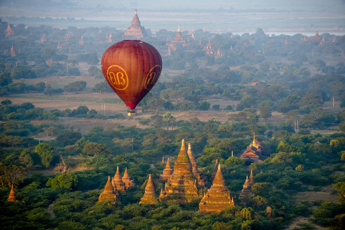 Balloon over Bagan