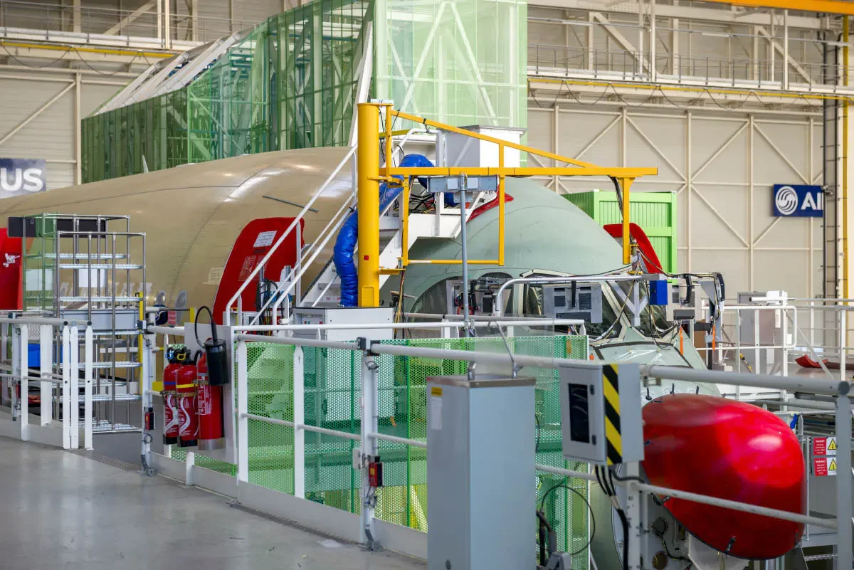 Главный завод Airbus. Аэропорт Тулуза — Бланьяк, Франция