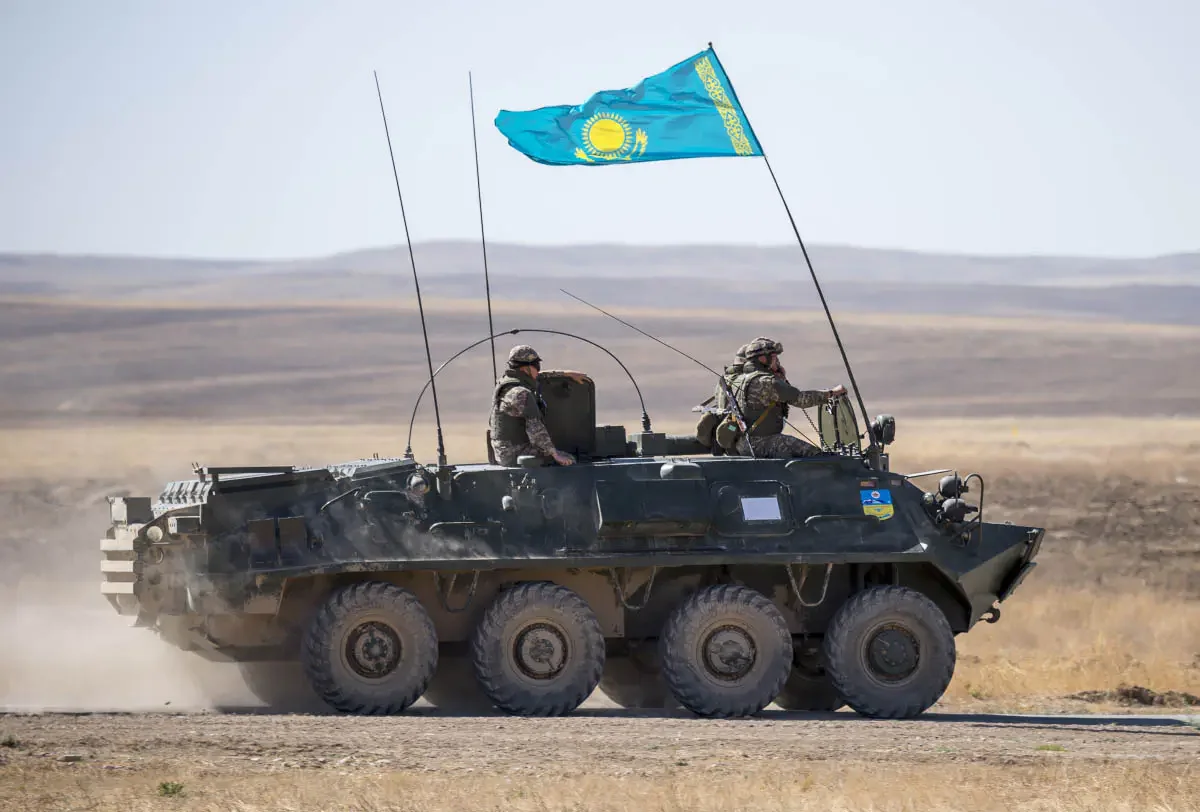 Учения сухопутных войск Казахстана «Каратау-2017». Посёлок Гвардейский, Жамбылская область, Казахстан