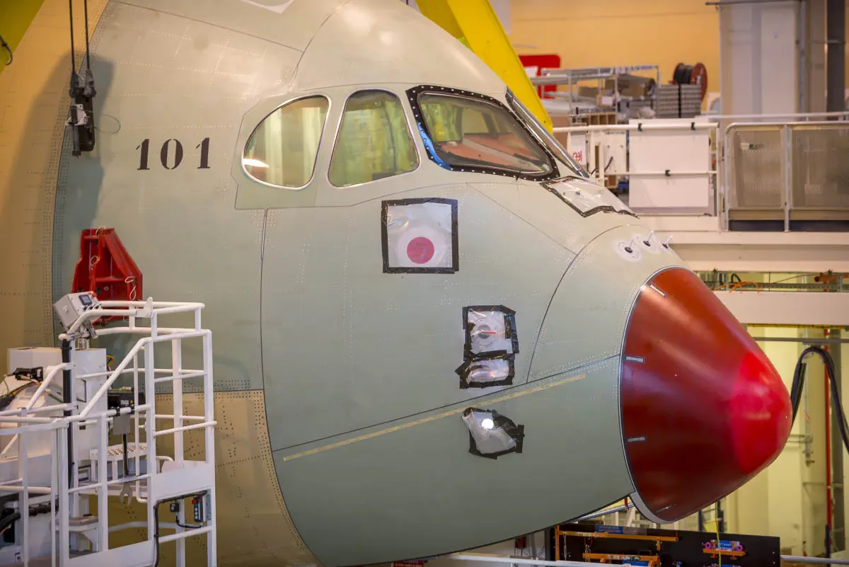 Главный завод Airbus. Аэропорт Тулуза — Бланьяк, Франция