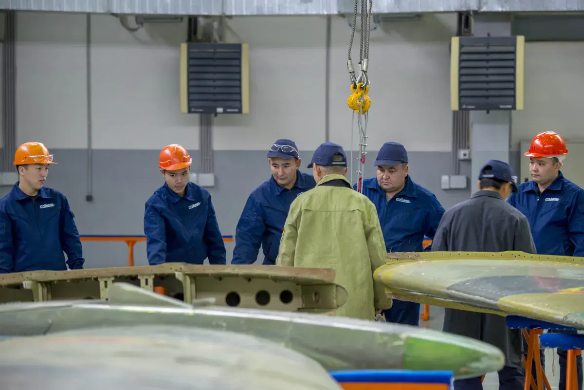 Kazakhstan Aviation Industry — компания, которая производит, обслуживает и ремонтирует авиационную технику для ВВС Казахстана