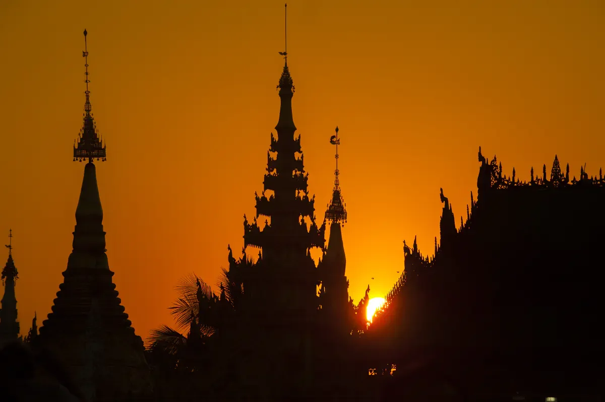 Shwedagon Pagoda. Yangon